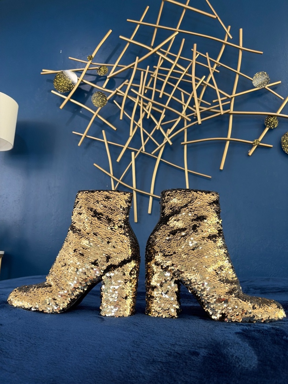 NEW STEVE MADDEN Georgia Ankle Boots 9M Reversible Sequin Gold Black Block Heel